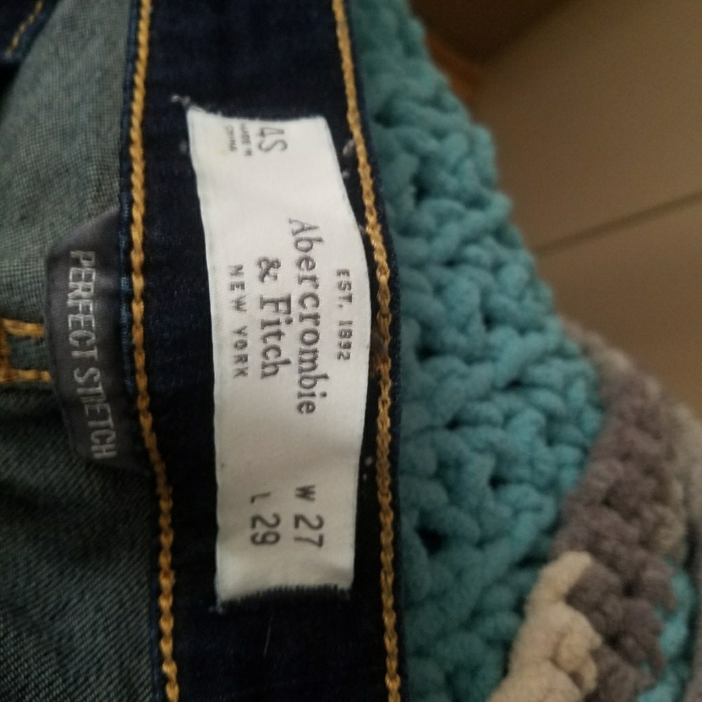Designer Jeans - Picture 3 of 5
